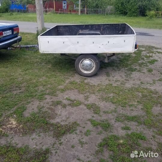 Прицеп на легковой автомобиль