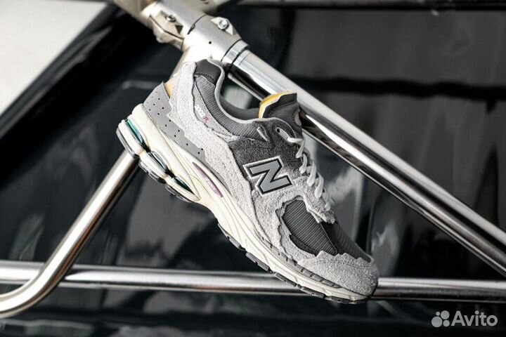 Кроссовки New Balance 2002R