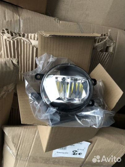 Противотуманки на Toyota