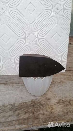 Старинный угольный утюг СССР /актуально