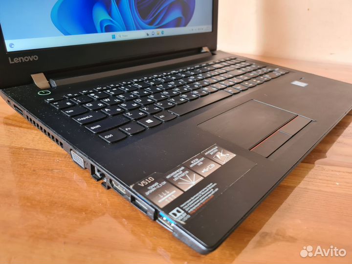 Ноутбук Lenovo i3 6th/ 8 GB DDR4,Full HD