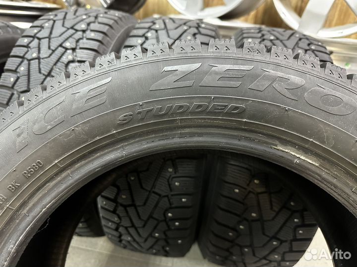 Pirelli Ice Zero 205/55 R16