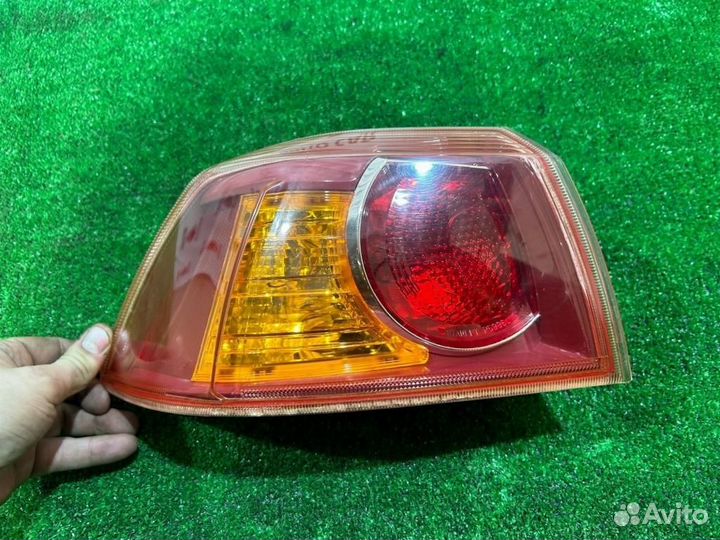 Фонарь задний левый Mitsubishi Lancer CY3A 4B10