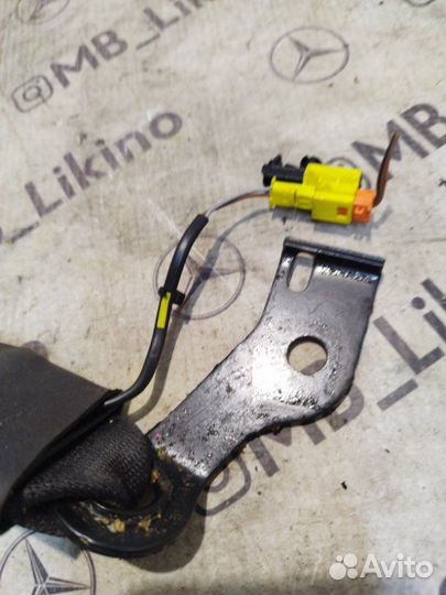 Замок ремня безопасности задний правый Mercedes