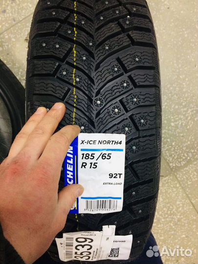 Michelin X-Ice North 4 185/65 R15