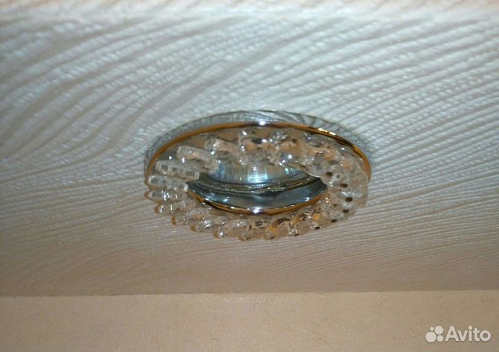 Светильник точечный встраиваемый