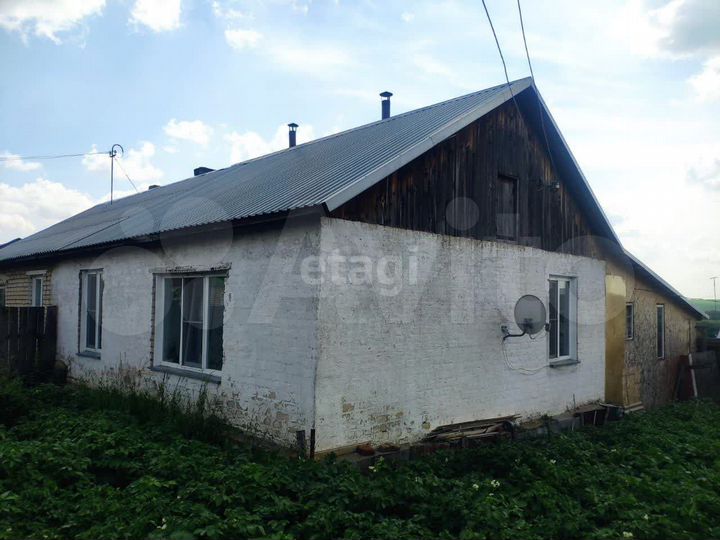 Дом 44 м² на участке 8 сот.