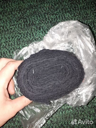 Ткань черная, красная и черная кружевная лента