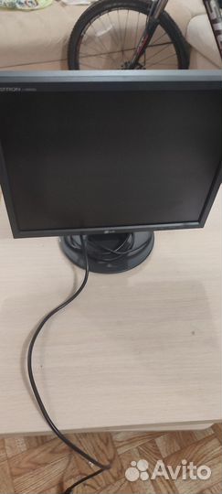 Монитор lg