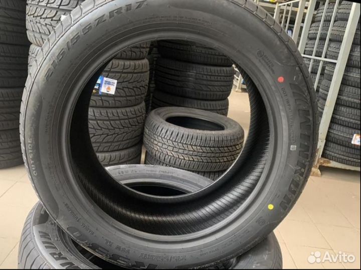 Winrun R330 215/55 R17 98W