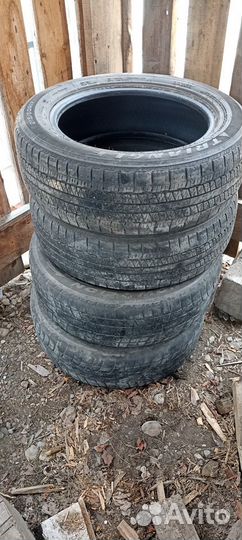 Triangle TR257 215/60 R17