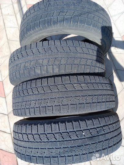 Toyo Observe GSi-5 225/75 R16 104