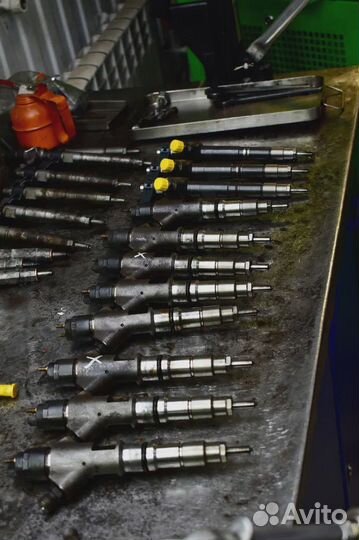 Форсунки Bosch 04L130277AA