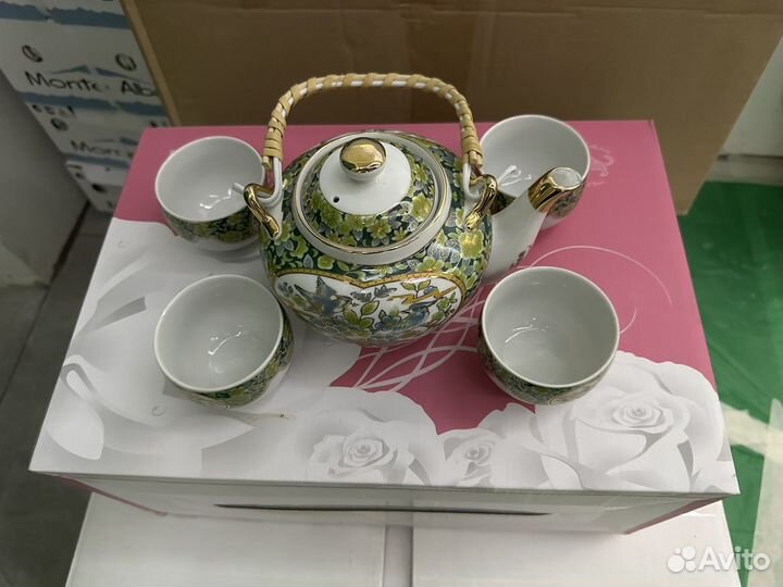 Менажница Сервиз. Салатник.тарелкаваза. Кувш. 6 ст