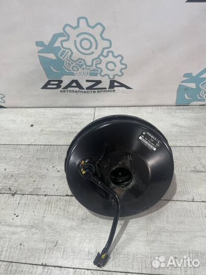 Вакуумный усилитель тормозов Renault Sandero