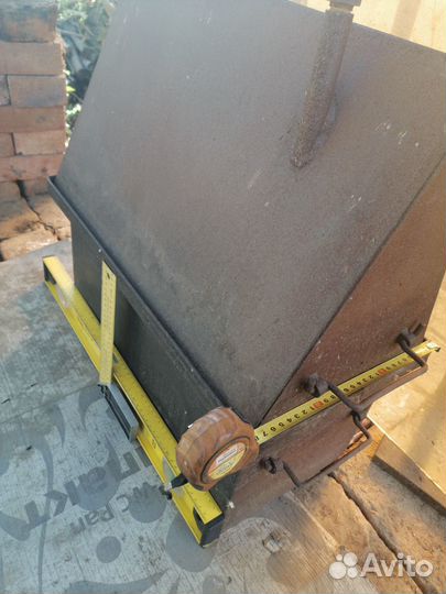 Коптильня горячего копчения с мангалом