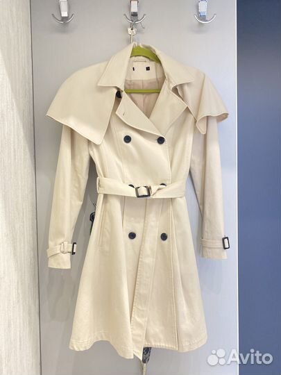 Плащ женский