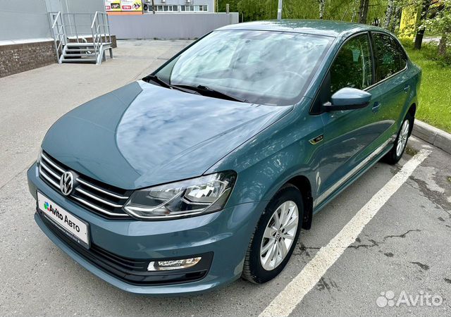 Volkswagen Polo 1.6 AT, 2019, 49 708 км с пробегом, цена 1625000 руб.