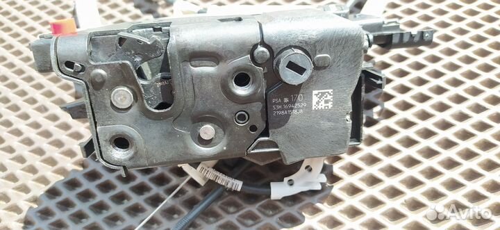 Замок двери Citroen-Peugeot 2198A1518J8