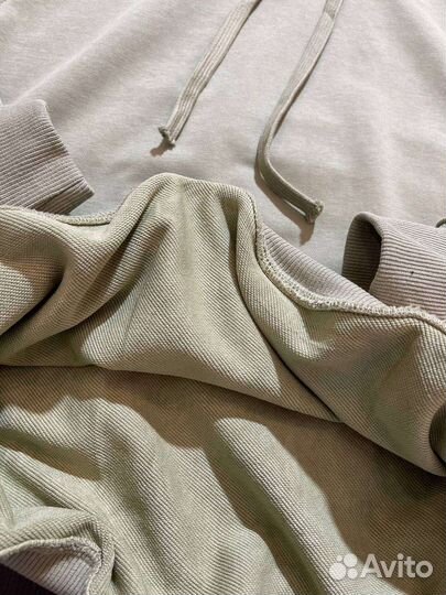 Костюм худи и брюки