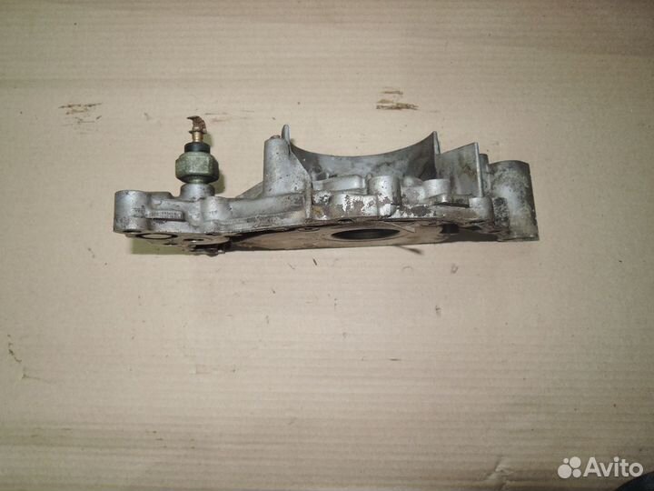 Насос масляный Mitsubishi Galant viii 1995-2003