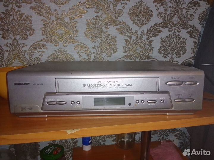 Видеомагнитофон sharp