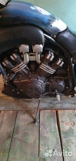 Ямах V-Max