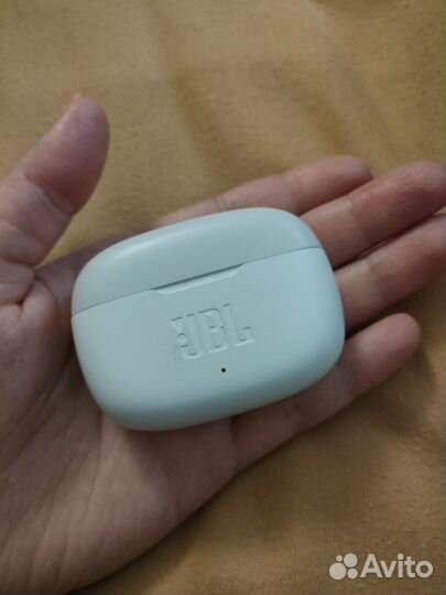 Беспроводные наушники jbl wave 200