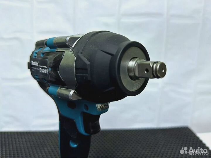 Мощный безщеточный Гайковерт Грузовой Makita 800Nm