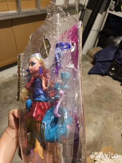 Кукла Monster high Лагуна Laguna Blue Ball