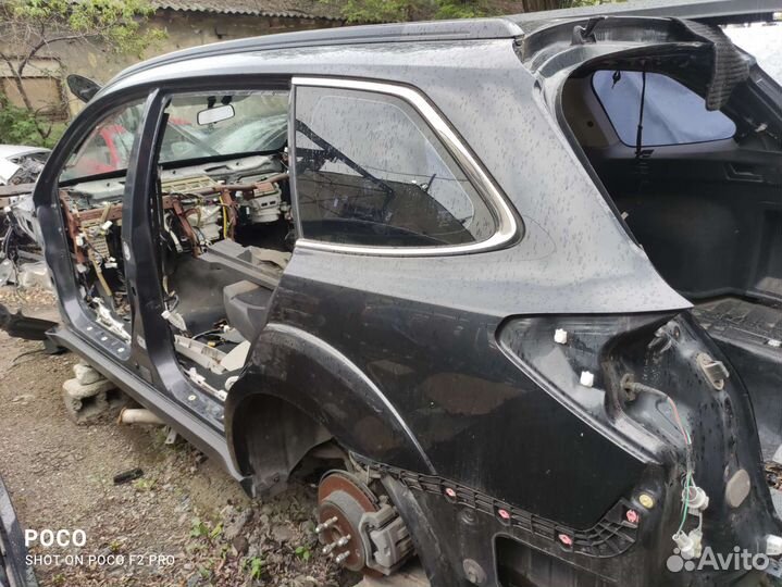 В разборе subaru outback 2014