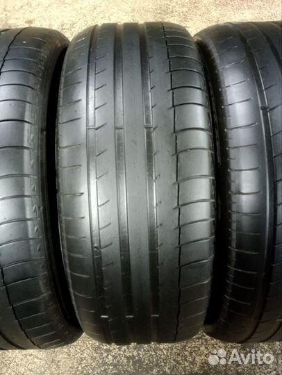 Michelin Latitude Sport 235/55 R17