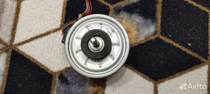 Мотор вентилятора внутреннего блока