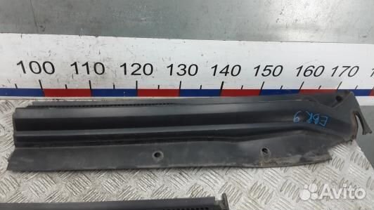 Накладка декоративная (жабо, дождевик) citroen C4