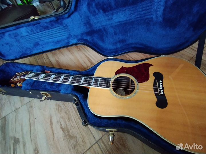 Акустическая гитара Gibson Songwriter DLX Studio