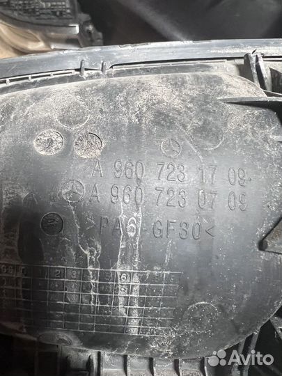 Ручка двери правой Mercedes Actros MP4