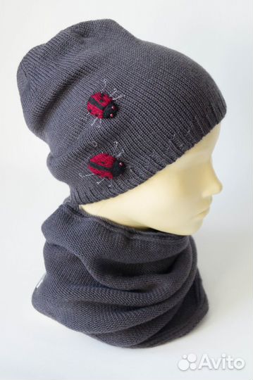 Для девочки шапка и воротник новое
