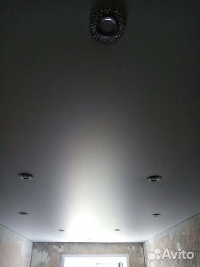 Натяжные потолки