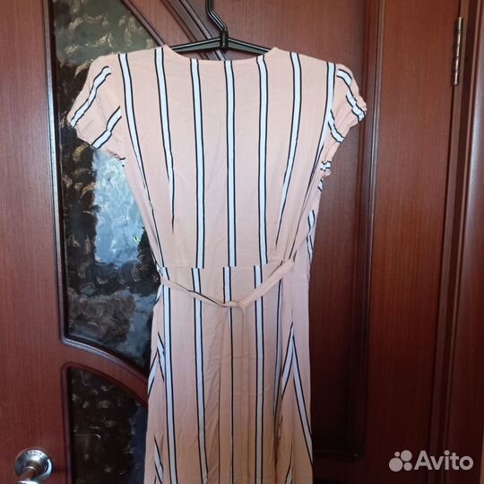 Платье reserved летнее S