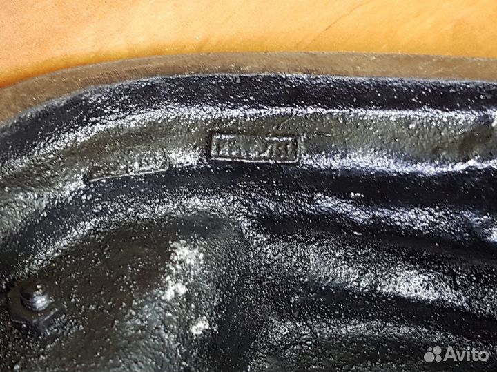 Часы Хозяйка медной горы Касли. Чугун