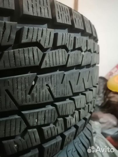 Yokohama Ice Guard G075 265/65 R17