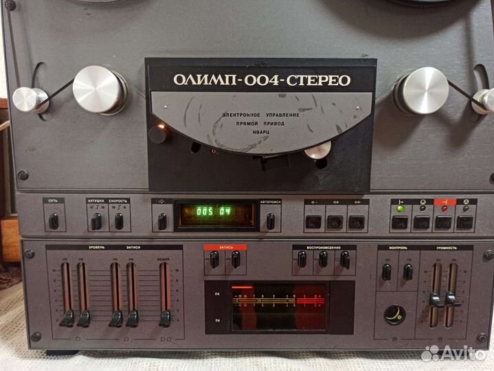 Катушечный магнитофон олимп 004 с пультом