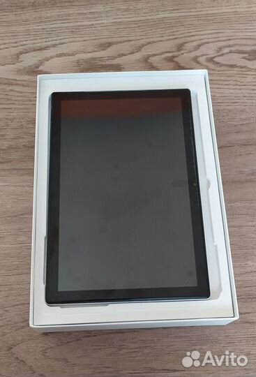 Планшет Lenovo tab