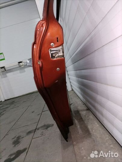 Дверь левая задняя w123 седан