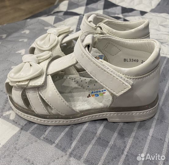 Сандалии для девочки 23 размер