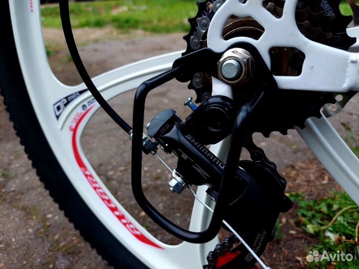 Велосипед BMW