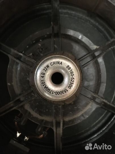 Штатные динамики Toyota Aqua, Axio, Fielder