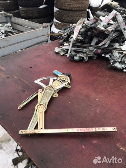 Стеклоподъемник передний правый Lifan Solano