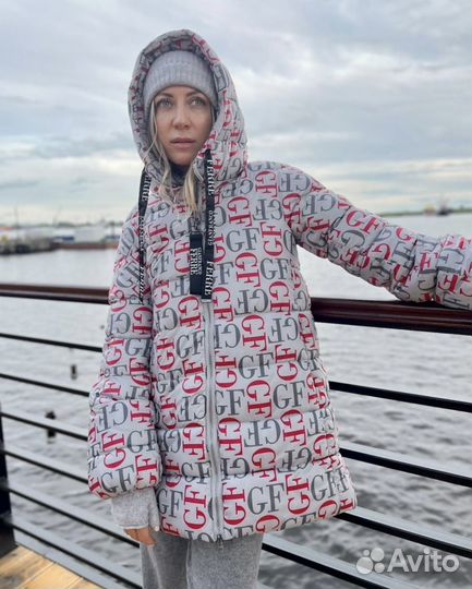 Gianfranco Ferre M пуховик Италия новый