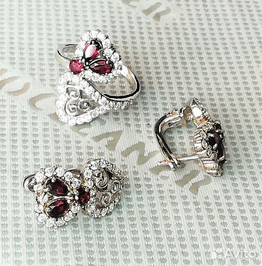Серьги, кольцо серебро гранат разм.18,0 С182